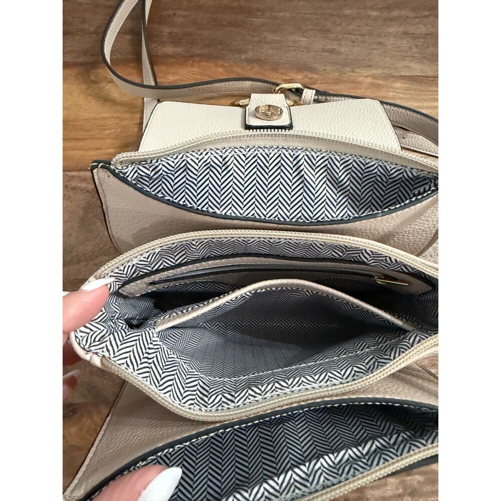 Set of 2 Crossbody Bags Black Beige Gold Ring Accent Shoulder Purse - Picture 7 of 8